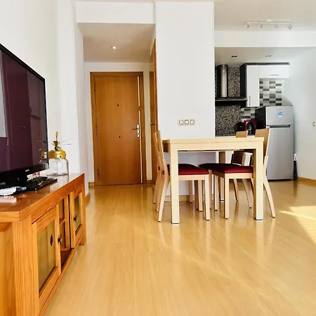 Encantador Bajo Con Terraza Cerca Playa - Es-258-183 アパート *